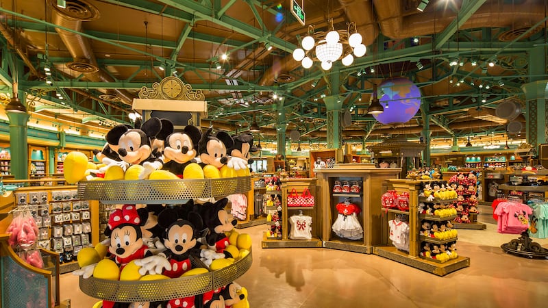 World of Disney Store | | Shanghai Disney Resort